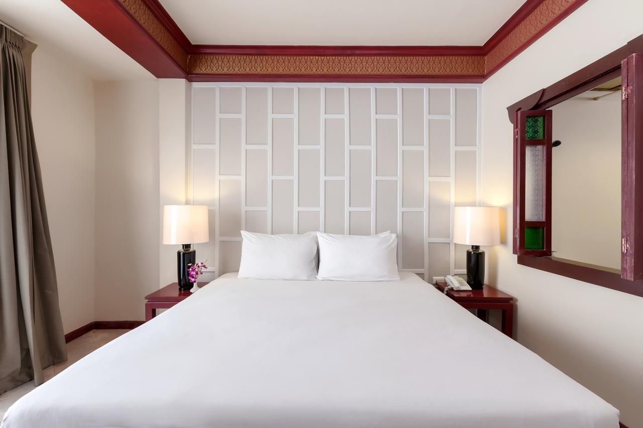 New Patong Premier Resort Exterior photo
